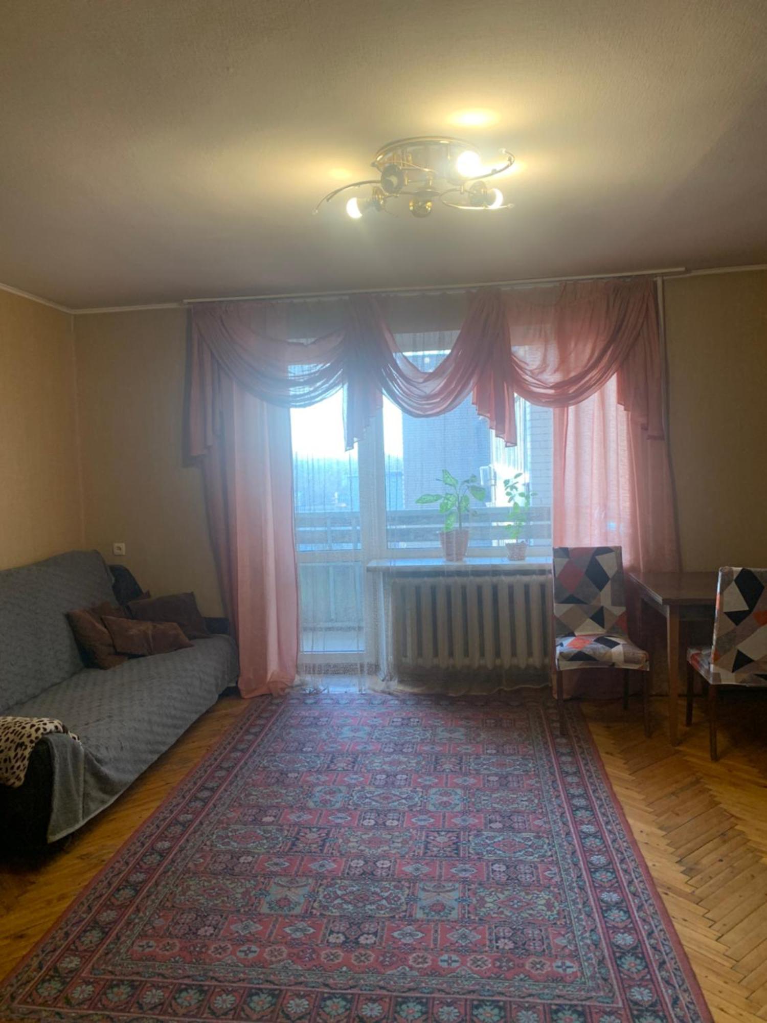 Апартаменты С Балконом В Центре Города Dnipro Exterior photo